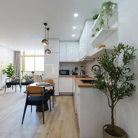 Agua De Las Canteras Beachfront Loft Appartement *